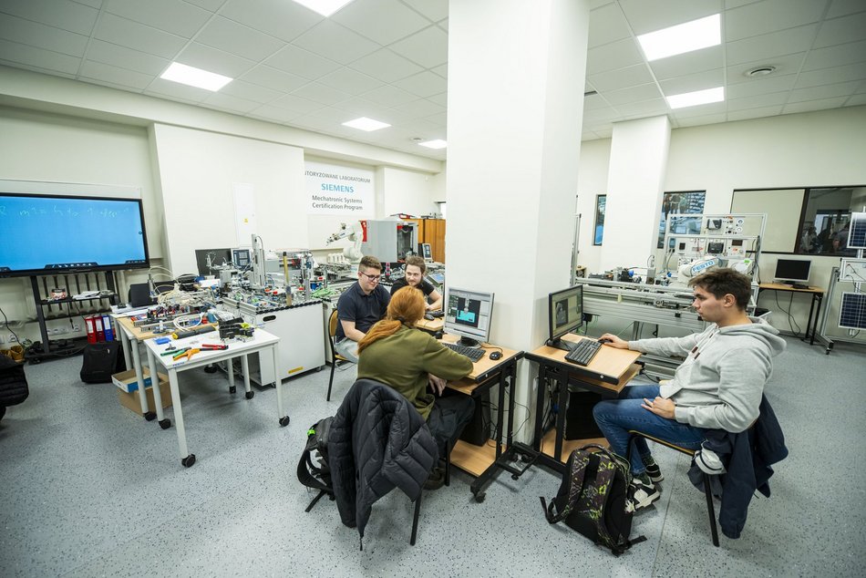 Prestiżowe Technikum Automatyki i Robotyki znajduje się w Łodzi