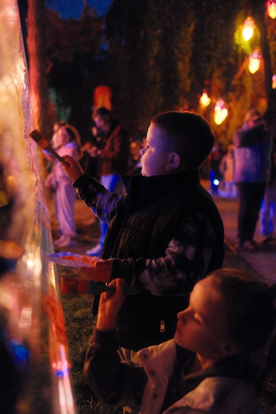 Łódź. Dziecięca radość na Light Move Festival 2025 Łódź! Strefa LMF Kids pełna atrakcji