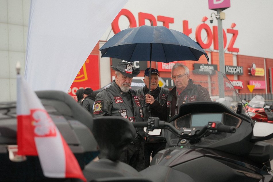 Łódź. Sezon motocyklowy w Łodzi zakończony! Pasjonaci spotkali się pod Portem Łódź
