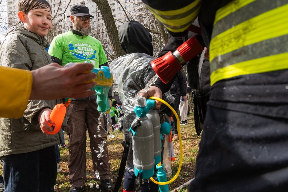 Łódź. Lany Poniedziałek na Manhattanie w Łodzi. Tak Łodzianie celebrowali śmigus-dyngus!