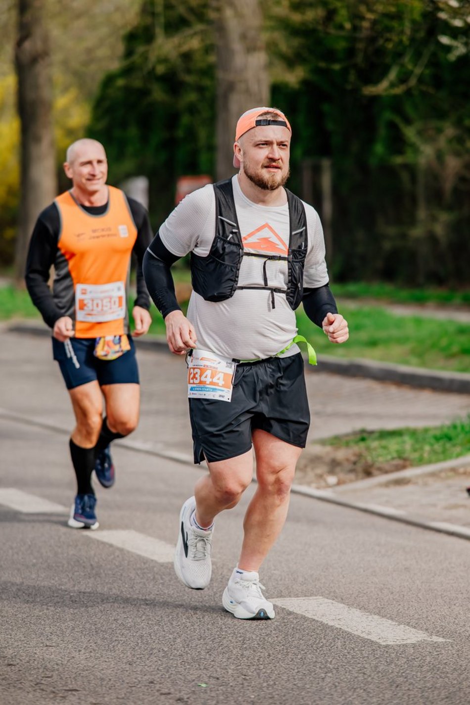 Łódź. DOZ Maraton Łódź 2026. Brałeś udział w biegu? Odszukaj się w galerii i zapisz na pamiątkę!