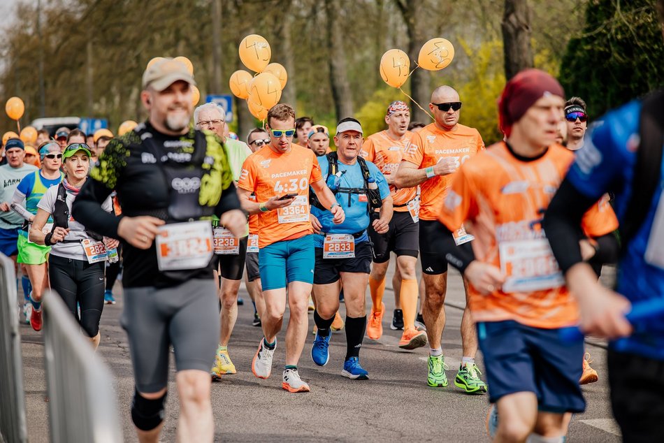 Łódź. DOZ Maraton Łódź 2026. Brałeś udział w biegu? Odszukaj się w galerii i zapisz na pamiątkę!