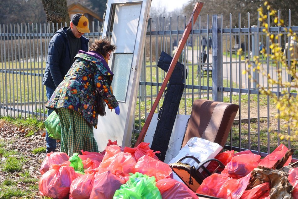 Łódź. Galante Sprzątanie w Łodzi. Przyjdź z rodziną lub znajomymi i wspólnie zadbajmy o nasze miasto