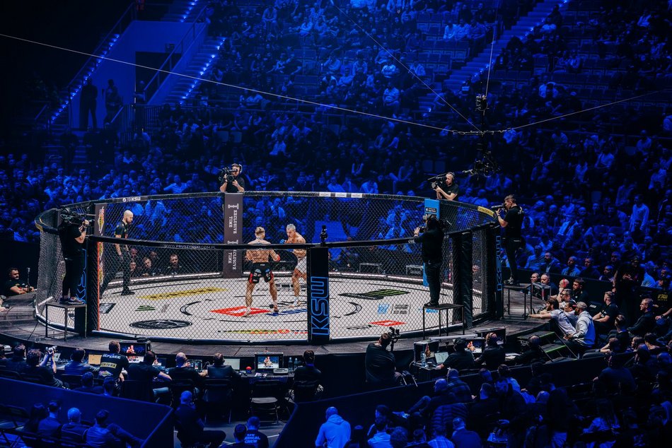 KSW w Atlas Arenie. Dwie emocjonujące walki mistrzowskie z zawodnikami z Łodzi