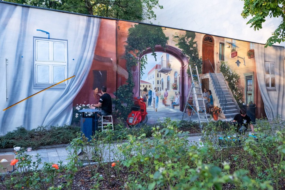 Łódź. Niezwykły mural w Pasażu Róży w Łodzi. Iście włoski klimat!