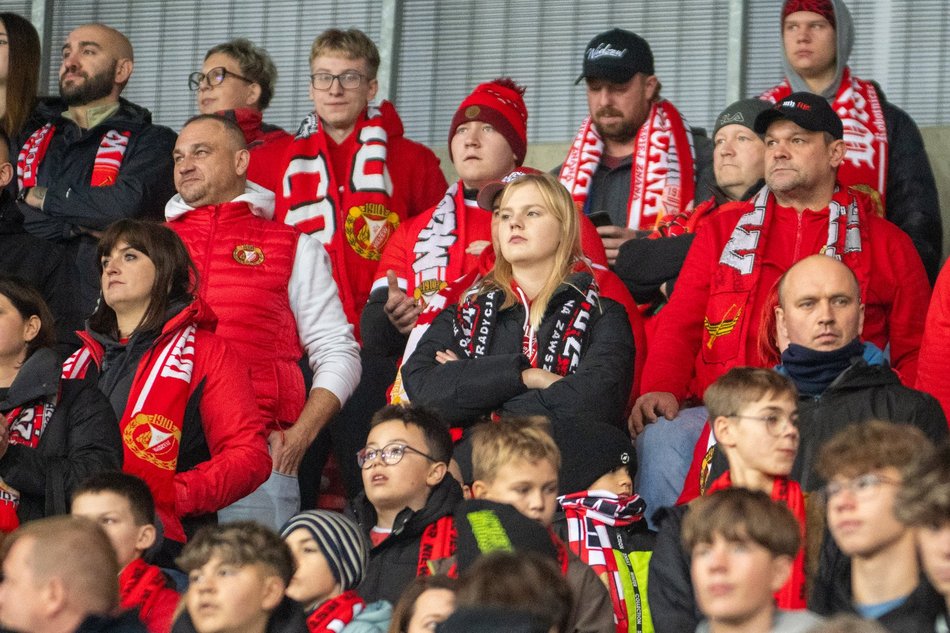 Kibice na meczu Widzewa Łódź z Zagłębiem Lubin. Byłeś/aś? Odszukaj się w galerii