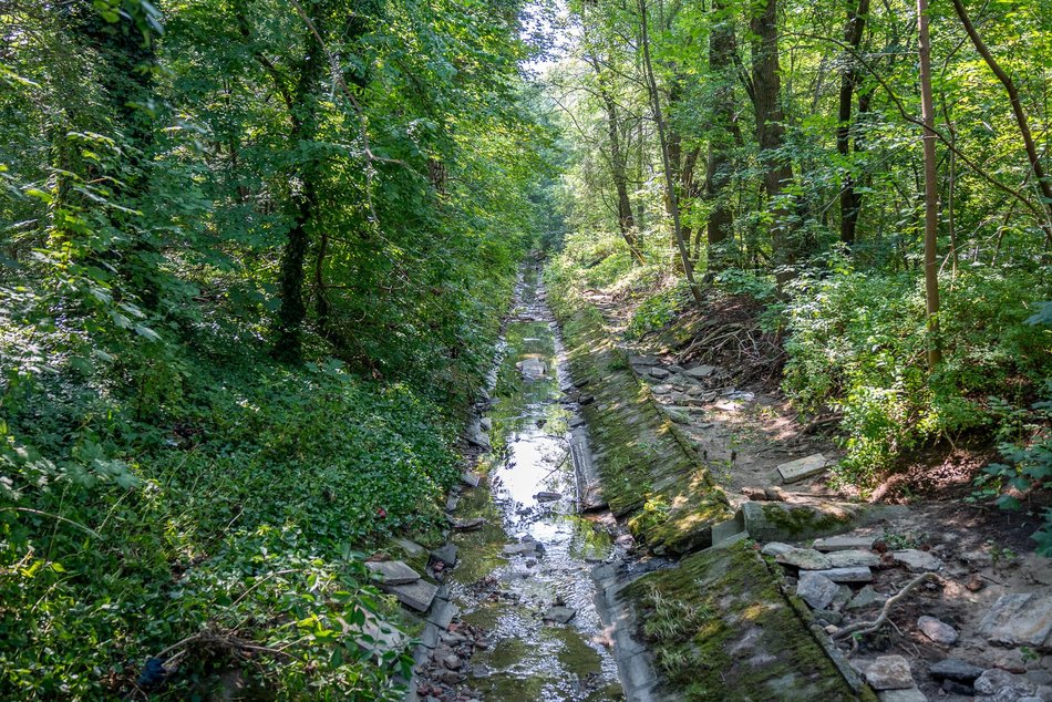 Zawalony most na rzece Bałutce