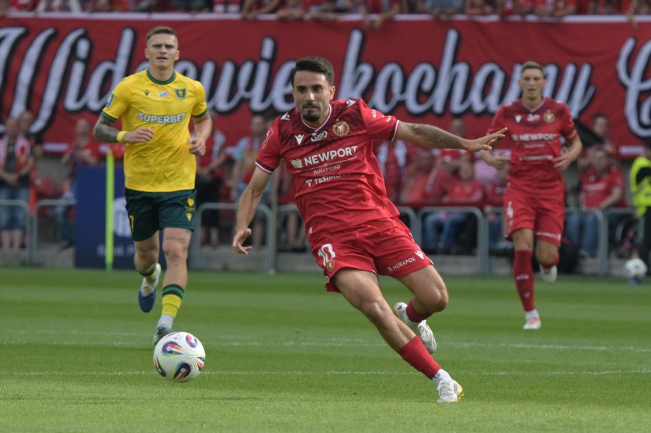 Widzew Łódź pokonuje GKS Katowice. Pełna rehabilitacja drużyny!