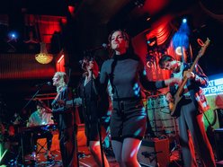 Łódź. Złota era muzyki na Great September 2025 w Łodzi. Publiczność porwał Cinnamon Gum