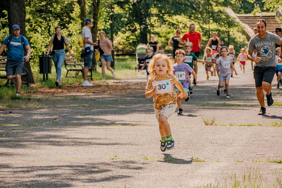 Bieg charytatywny w parku Baden-Powella