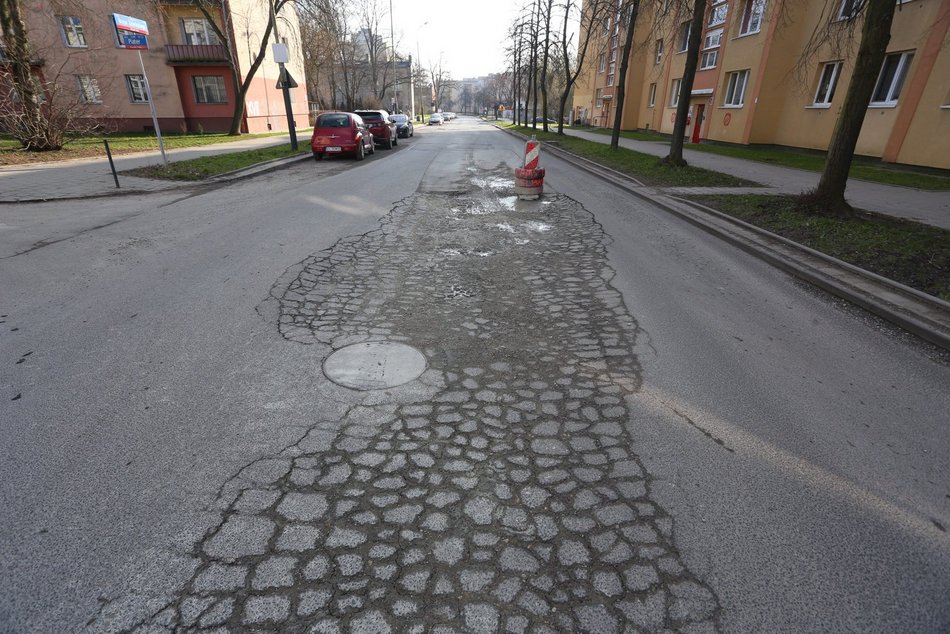 Naprawy nawierzchni Boya-Żeleńskiego