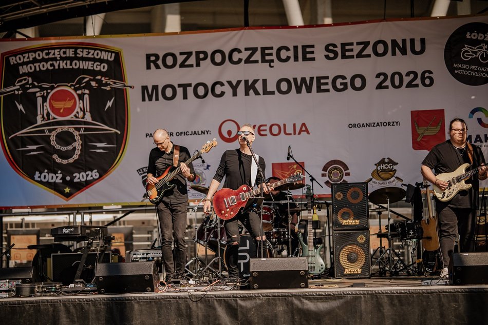 Łódź. Motocykliści opanowali Łódź! Otwarcie sezonu pod Atlas Areną i parada przez miasto