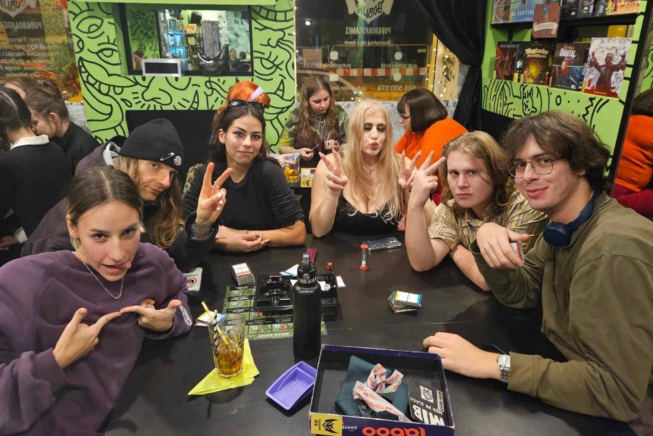 Łódź. Gdzie „Zetki” chodzą po zmroku w Łodzi? Pub Biblioteka, Niebostan, Owoce i Warzywa i więcej