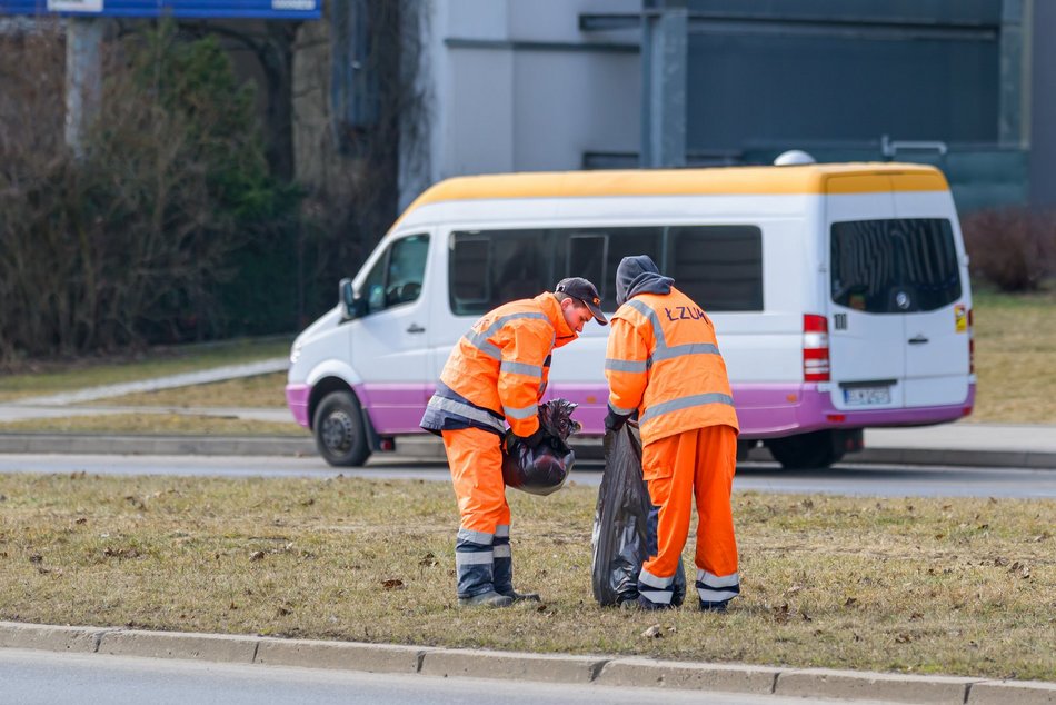 Wielkie sprzątanie Łodzi po zimie rozpoczęte. Gdzie spotkamy ekipy porządkowe?