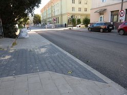 Łódź. Remont Organizacji WiN w Łodzi. Jest już nowa nawierzchnia i chodniki