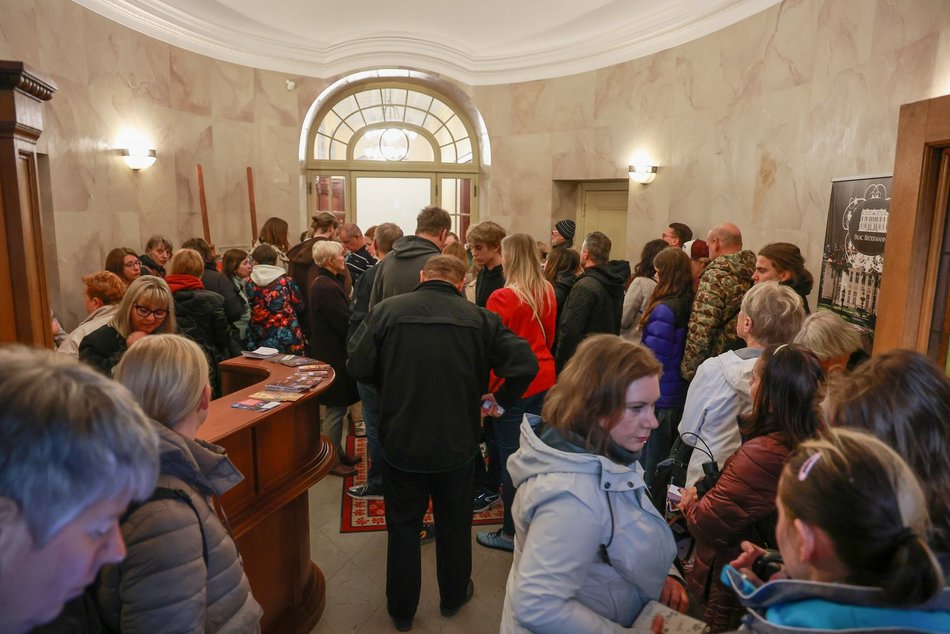 Pałac Biedermanna podczas Nocy Muzeów Łódź 2025. Piękne wnętrza otwarte!