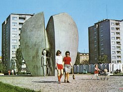 Łódź. Pomnik Martyrologii Dzieci w Parku Szarych Szeregów w Łodzi