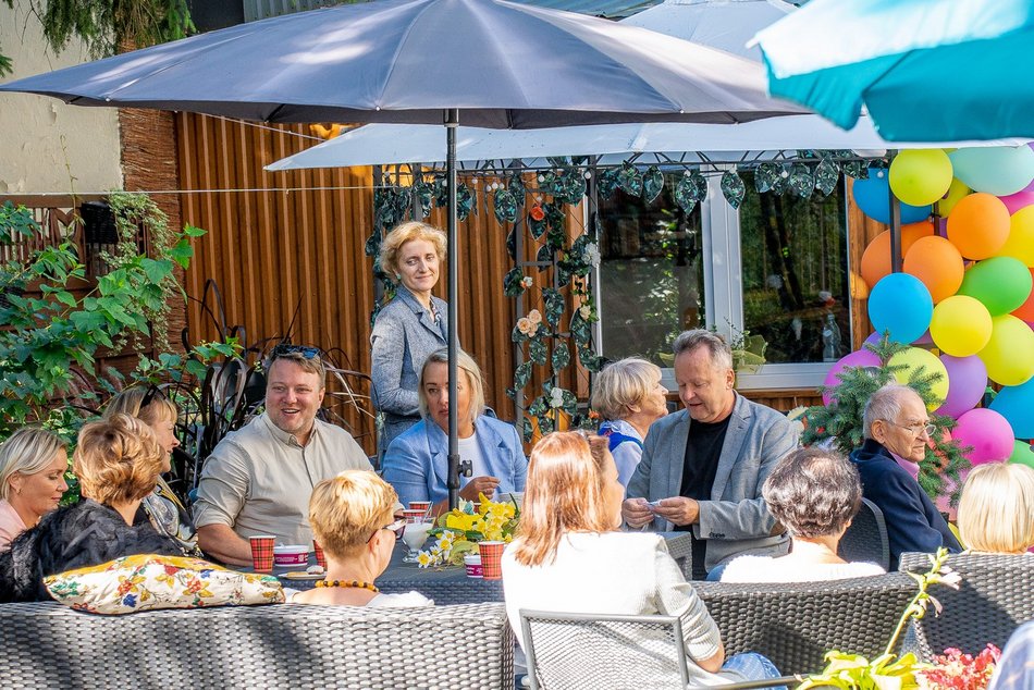 Otwarcie cukierni seniorów