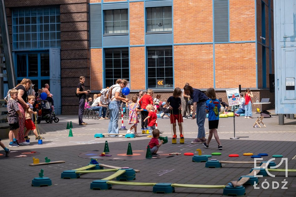 Łódź. Dzień Dziecka w EC1 Łódź. Eksperymenty, warsztaty i kosmiczny piknik
