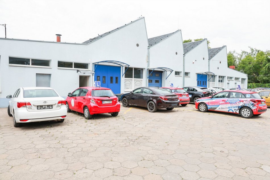 Łódź. Wakacyjne remonty szkół w Łodzi. Trwają prace w ponad 30 placówkach