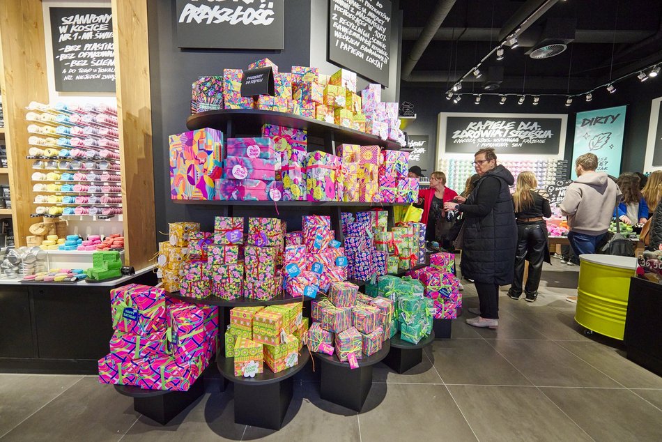 Lush w Manufakturze otwarty