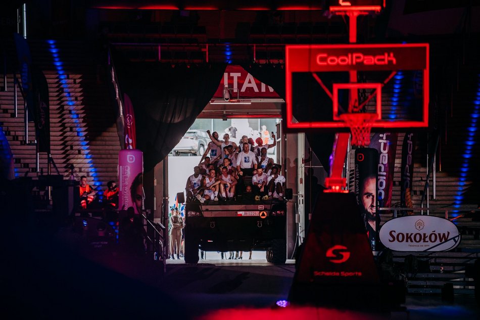 Gortat Team - drużyna NATO