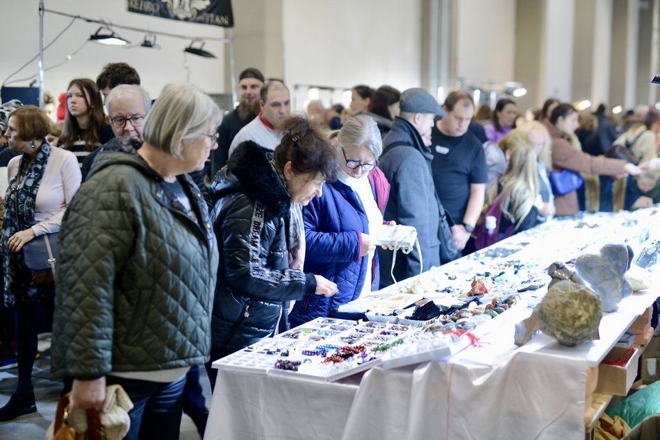 Targi biżuterii i minerałów