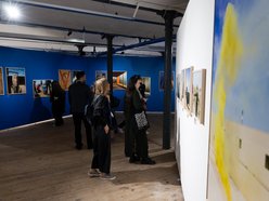 Łódź. Fotofestiwal 2025 w Łodzi rozpoczęty. Tłumy na inauguracji