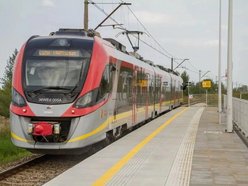 Łódź. Nowe inwestycje kolejowe w Łodzi. Kolej Dużych Prędkości, pociąg do Płocka, zmiany w rozkładzie