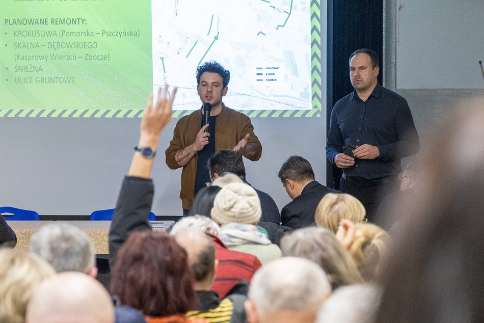 Łódź. Remonty dróg na Stokach w Łodzi. Duża frekwencja na spotkaniu z mieszkańcami