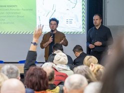 Łódź. Remonty dróg na Stokach w Łodzi. Duża frekwencja na spotkaniu z mieszkańcami