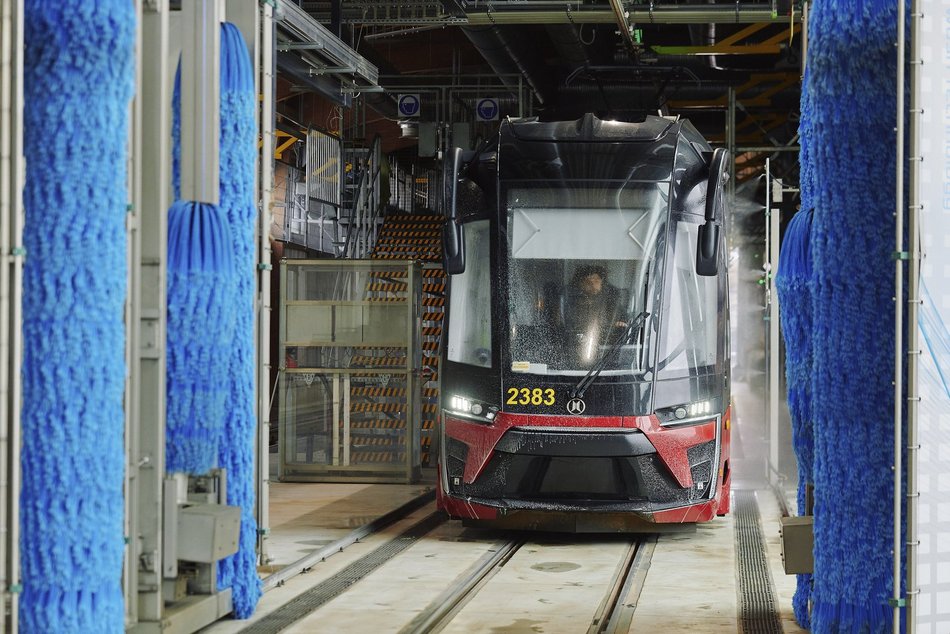 Łódź. Tramwaje i autobusy MPK Łódź do kąpieli. Na co dzień, nie tylko od święta!