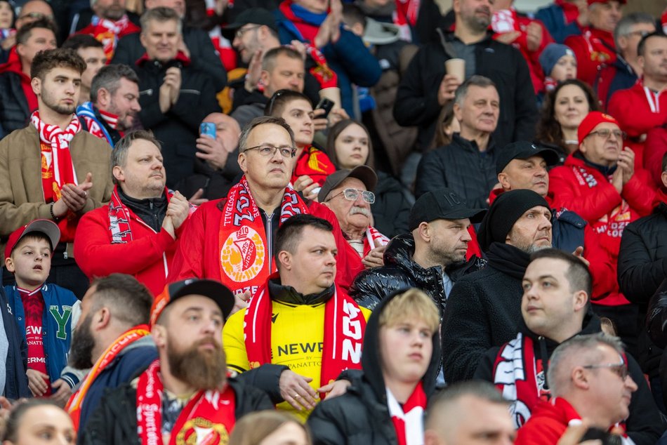 Łódź. Kibice na meczu Widzewa Łódź z Górnikiem Zabrze. Byłeś/aś? Znajdź się w galerii!