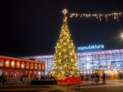 Tłumy w Manufakturze! Jarmark, lodowisko i choinka