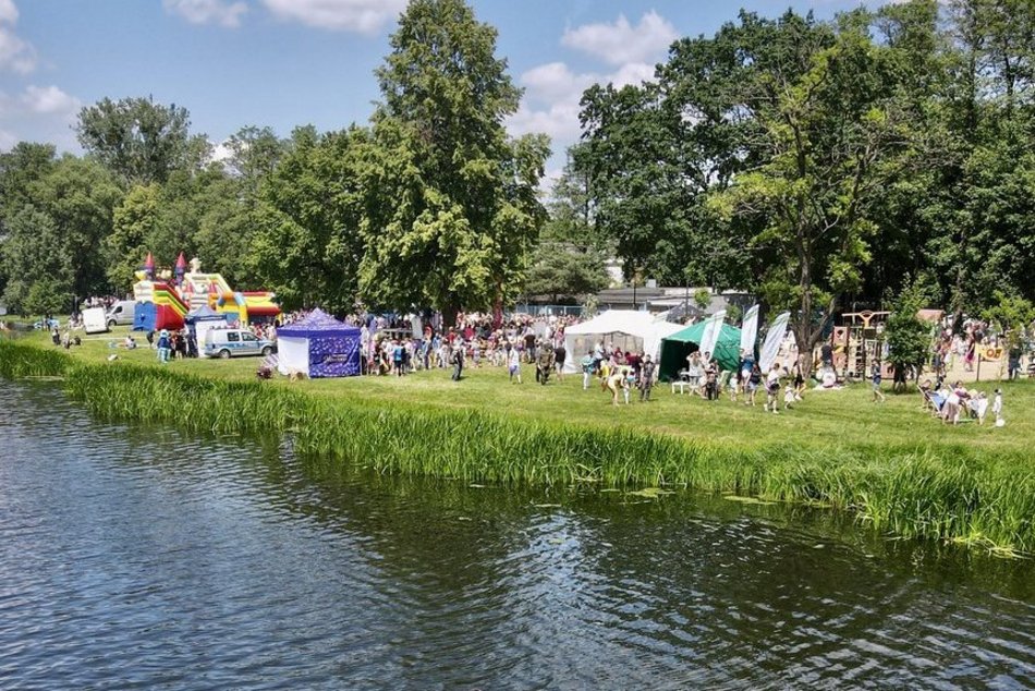 Rodzinny piknik na Stawach Stefańskiego