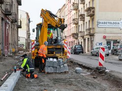 Struga w remoncie. Nowa jezdnia i chodniki od Żeligowskiego do Wólczańskiej