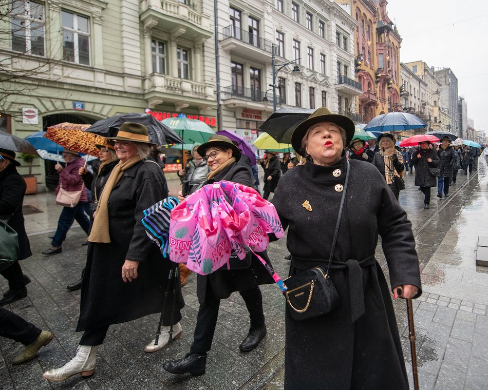 Łódź. Ogólnopolski Zjazd Krystyn! Piotrkowską przeszły setki imienniczek z całej Polski