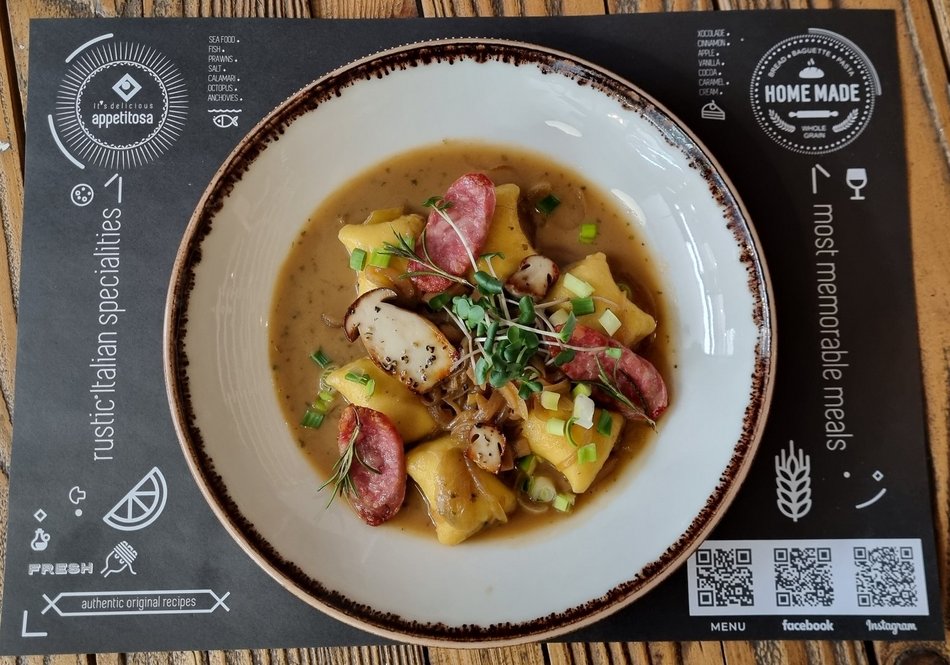 Łódź. Zalewajka w restauracji Farina Bianco