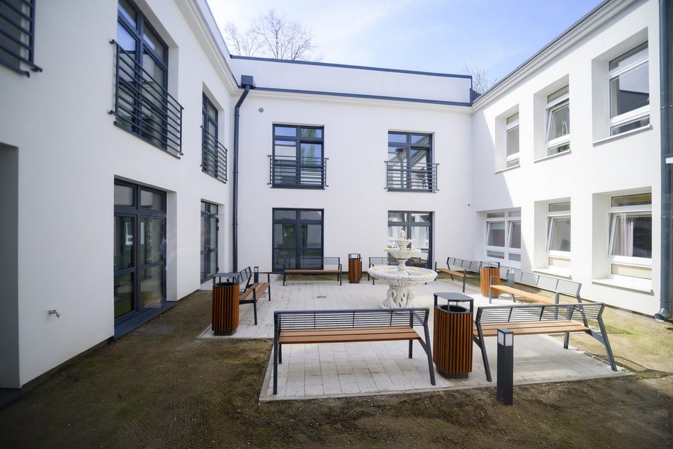 Łódź. Centrum Pomocy Psychiatrycznej dla Młodzieży w Łodzi po remoncie. Co za efekty!