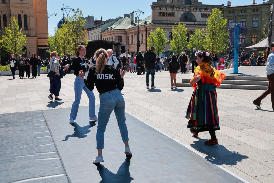 Łódź. Międzynarodowy Dzień Tańca w Łodzi. Pokazy, warsztaty i wspólna potańcówka