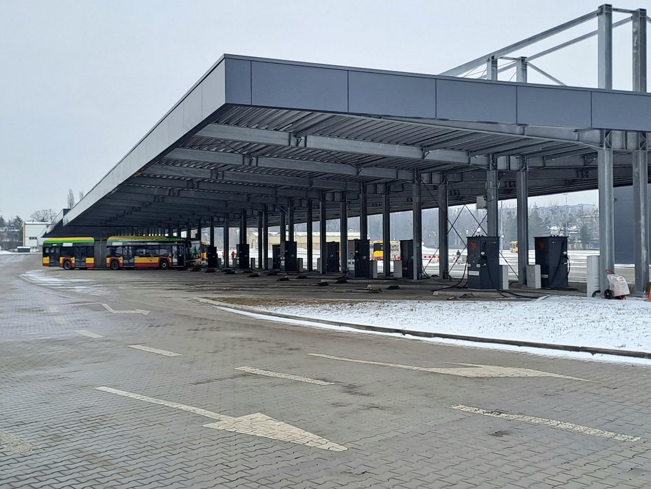 MPK Łódź. Trwa montaż nowych ładowarek dla autobusów elektrycznych