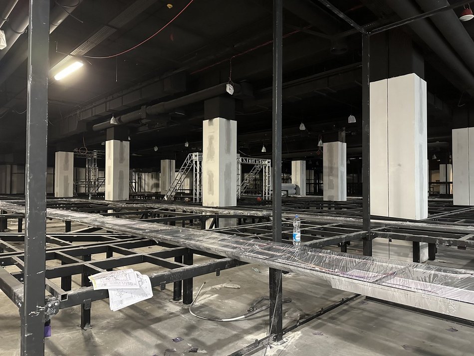 Przygotowania do otwarcia Nowej Sukcesji