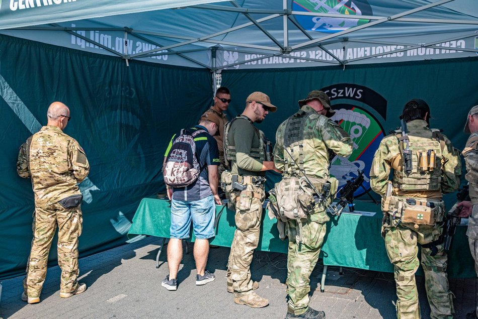 Piknik weterana w Manufakturze