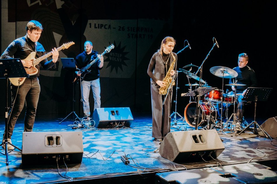 Łódź. Jazzowy wtorek przy Piotrkowskiej w Łodzi. Zespół The Lunar Liaison oczarował publiczność