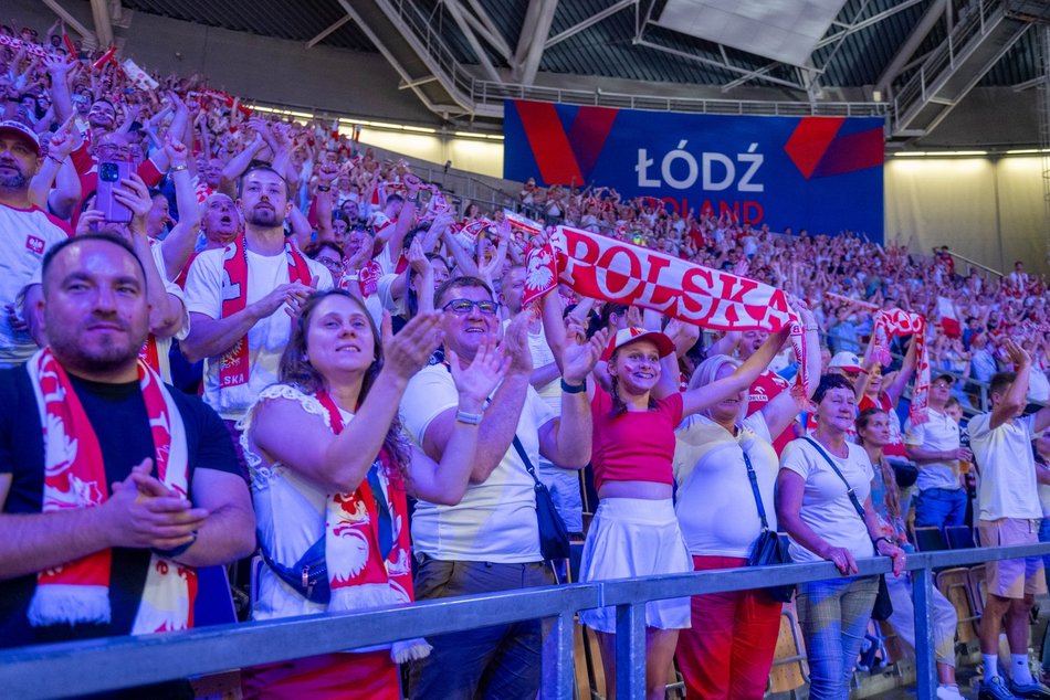 Łódź. Liga Narodów w Atlas Arenie w Łodzi. Byłeś/aś pierwszego dnia? Znajdź się w galerii!