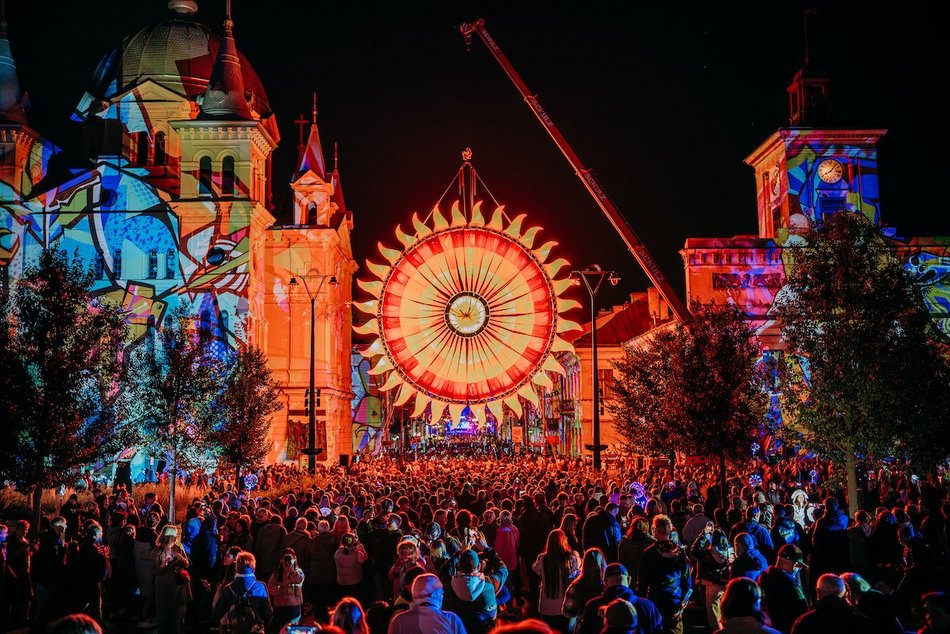 Łódź. TOP 25 zdjęć z trzeciego dnia Light Move Festival 2025