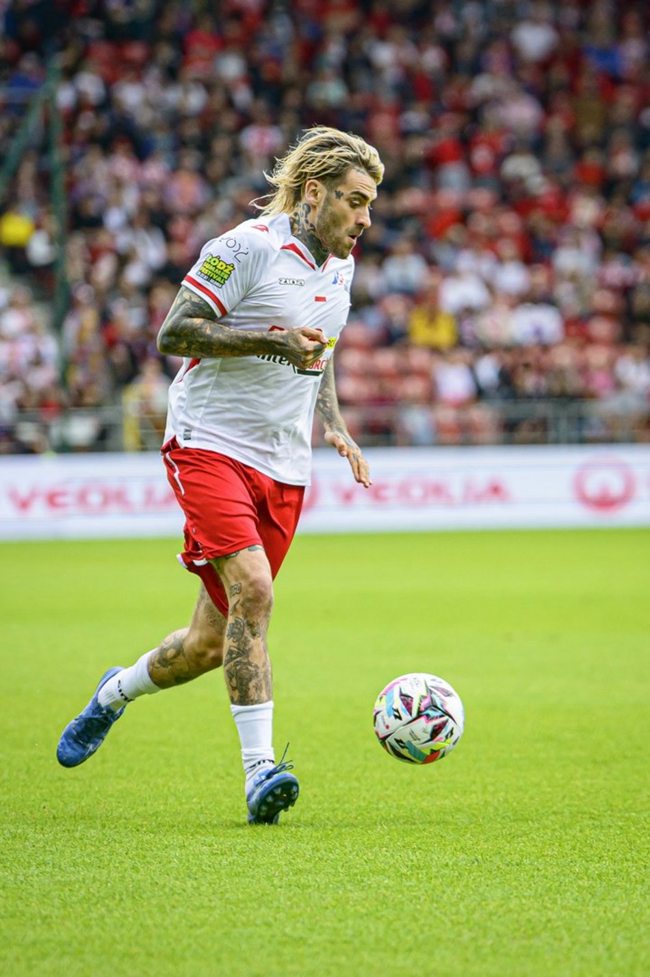 Łódź. Mecz Gwiazd w Łodzi. Na murawie Boniek, Krzynówek, Krychowiak