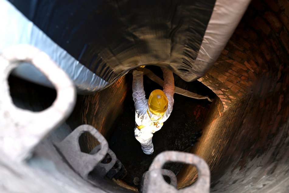 Łódź, Elastyczny rękaw do naprawy kanałów z rur kamionkowych