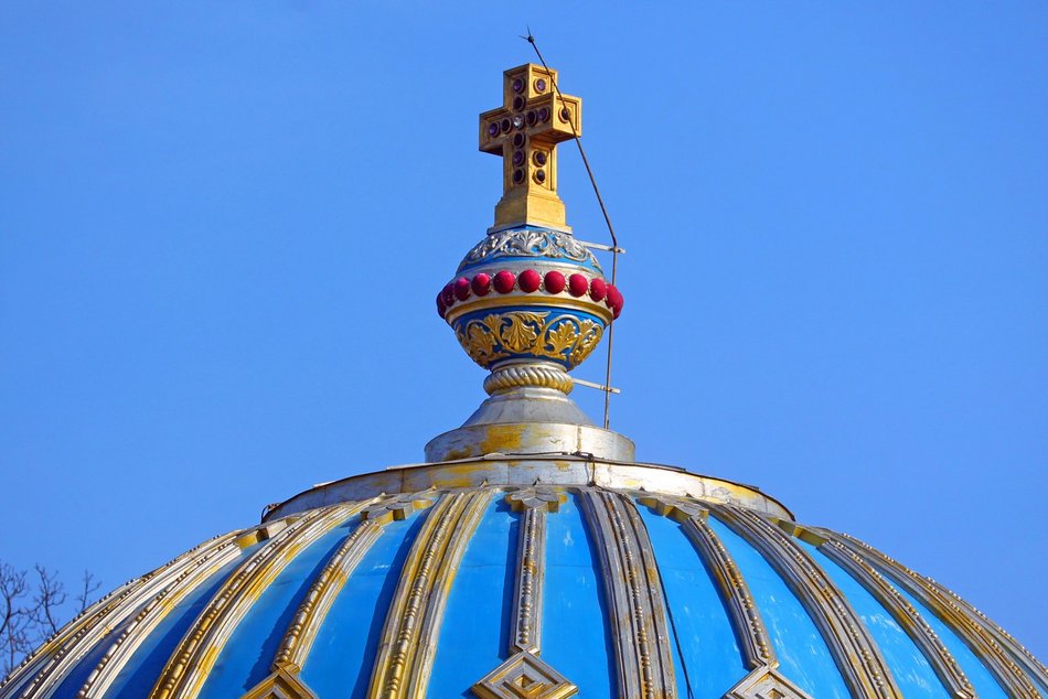 Łódź. Wielkie odkrycia w cerkwi św. Newskiego w Łodzi. Dzwon z 1903 roku, dawne zdobienia, ikony i więcej