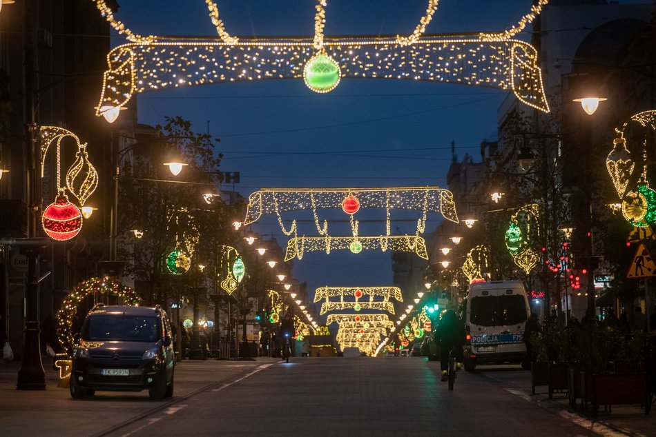 Ялинка на Piotrkowskiej вже готова до свят